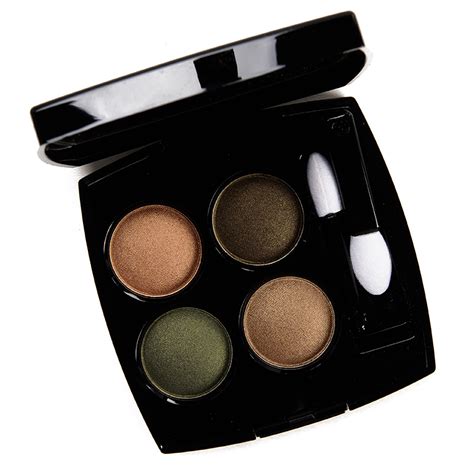 chanel blurry green quad|chanel quadra eyeshadow 318.